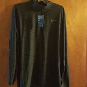 NWT Nike Mens Medium